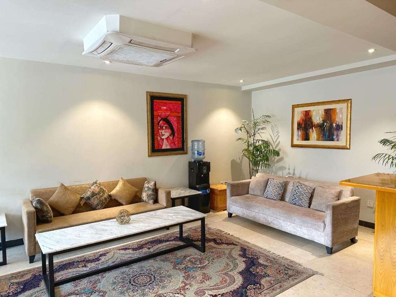 The Avenue Hotel Islamabad Esterno foto